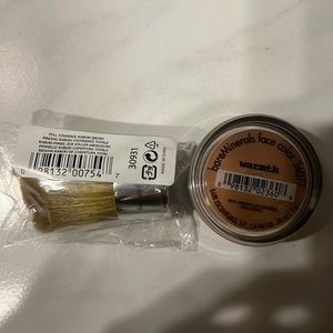 i.d. bare Minerals warmth & i.d. Bare Escentuals full coverage kabuki brush